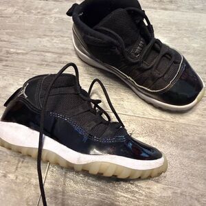 Jordan Kids Black and White Sneakers